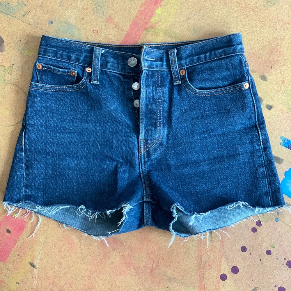 Levi’s jean shorts - size 26